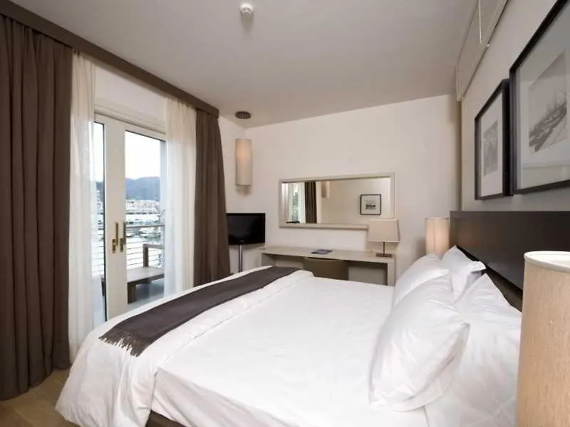 **** מלון ג'נובה Marina Place Resort איטליה
