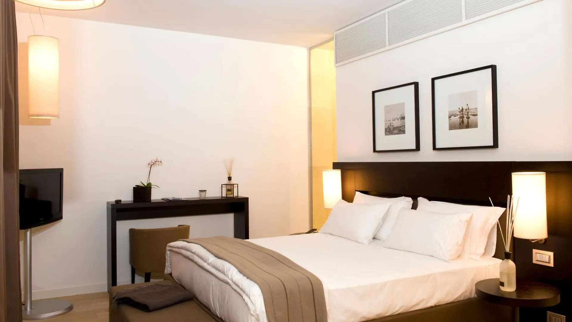 ג'נובה Marina Place Resort