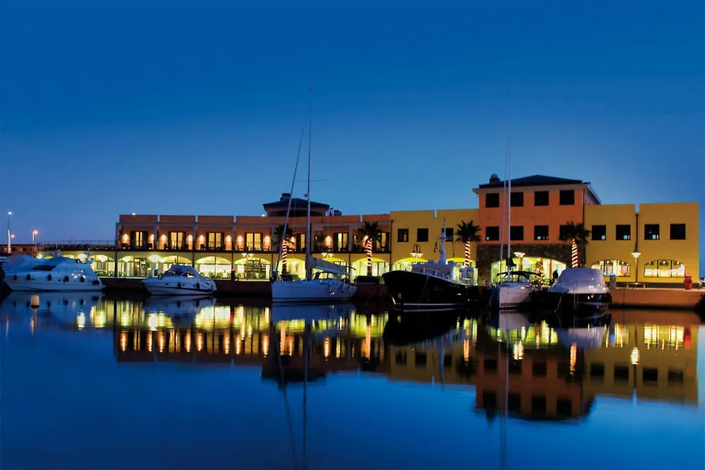 Hotel Marina Place Resort Genua