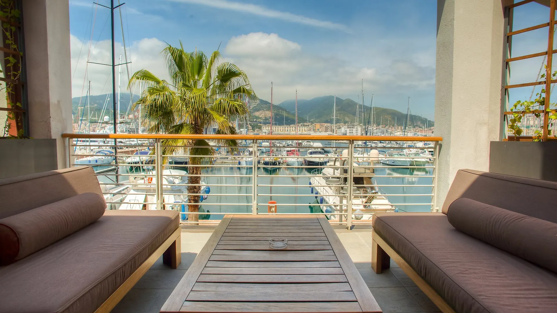 Marina Place Resort Genua Hotel